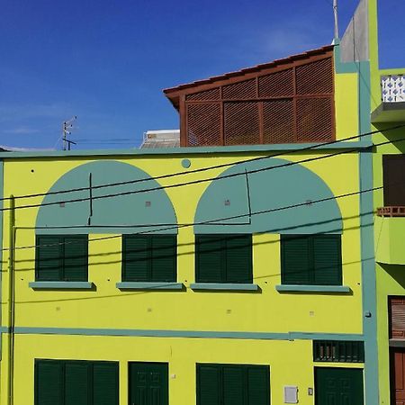 Residencial Chez Flor Leilighet Porto Novo Eksteriør bilde